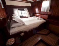 contact-yachts-erato_0008