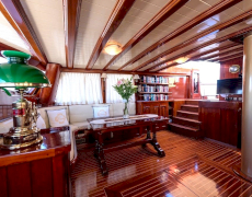 contact-yachts-erato_0019