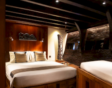 contact-yachts-silolona-2026-09-07-12-43-09