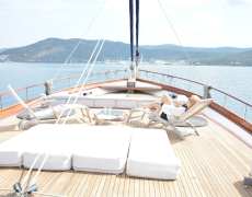 Luxury charter gulet yacht Papa Joe sailing in Italy, Croatia, Greece, Montenegro with Contact Yachts_10