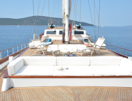 contact-yachts-papa-joe_0007