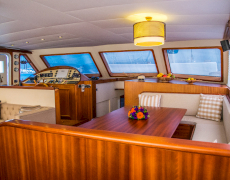 contact-yachts-papa-joe_0018