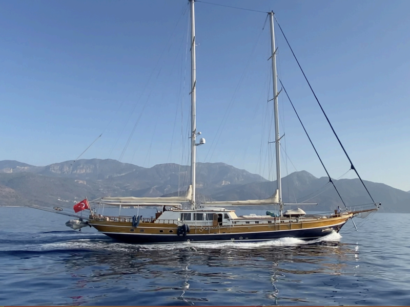 contact-yachts-kaya-guneri-iv_0023