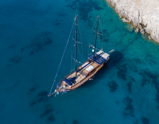 contact-yachts-capricorn-1_0013