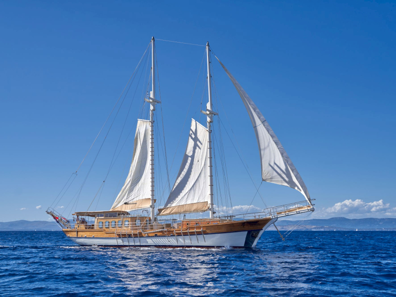 contact-yachts-libra_0002