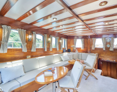 contact-yachts-libra_0006