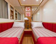 RIVIERA Motor Yacht for Rent in Italy, Sardinia, Olbia, Porto Cervo, Corsica, Naples, Amaltfi with Contact Yachts