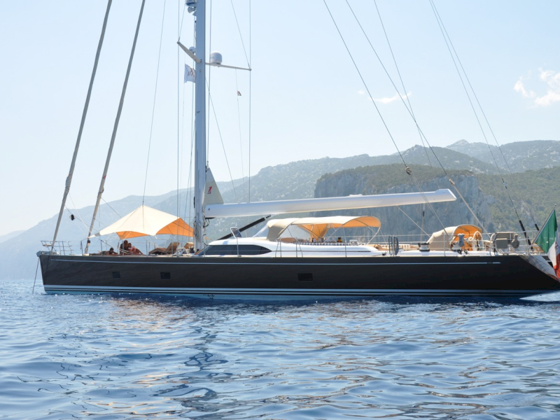 Luxury sailing yacht FARANDWIDE for rent in Croatia, Greece and Italy with Contact Yachts