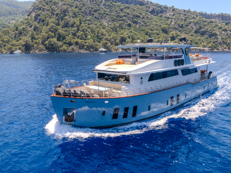 contact-yachts-simay-f-2026-08-26-15-04-00