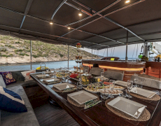 contact-yachts-grande-mare_0009