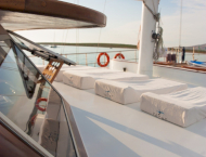 contact-yachts-victoria_0001