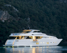 MORNING STAR Luxury Motor Yacht Charter in Greece | Jacuzzi, Water Toys, Great Crew