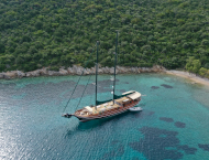 contact-yachts-ros-mare_0001
