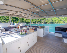 contact-yachts-ubi-bene_0051