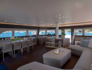 Catamaran JOY Bora Bora Boat Rental