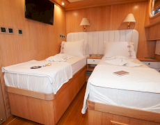 contact-yachts-perla-del-mar_0013