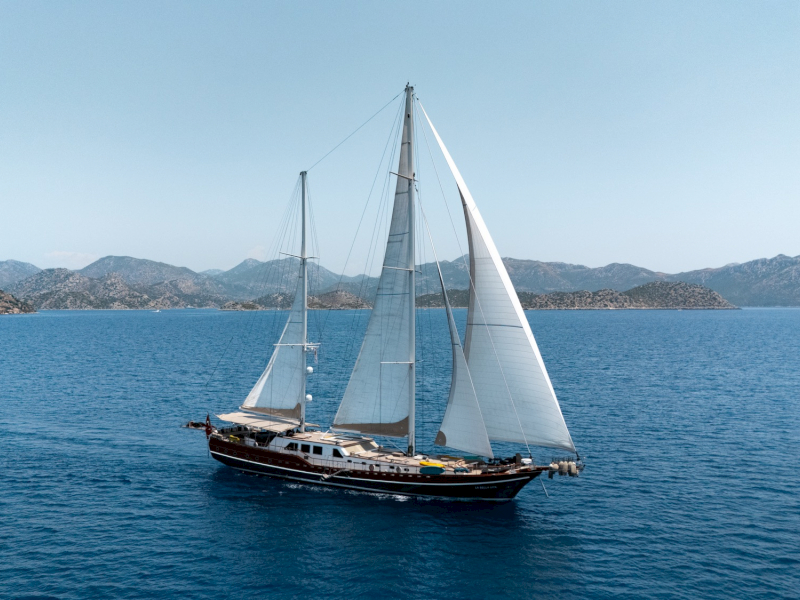 contact-yachts-la-bella-vita_0021