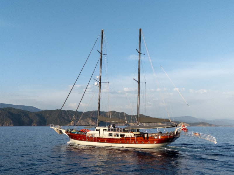 contact-yachts-berrak-su_0004