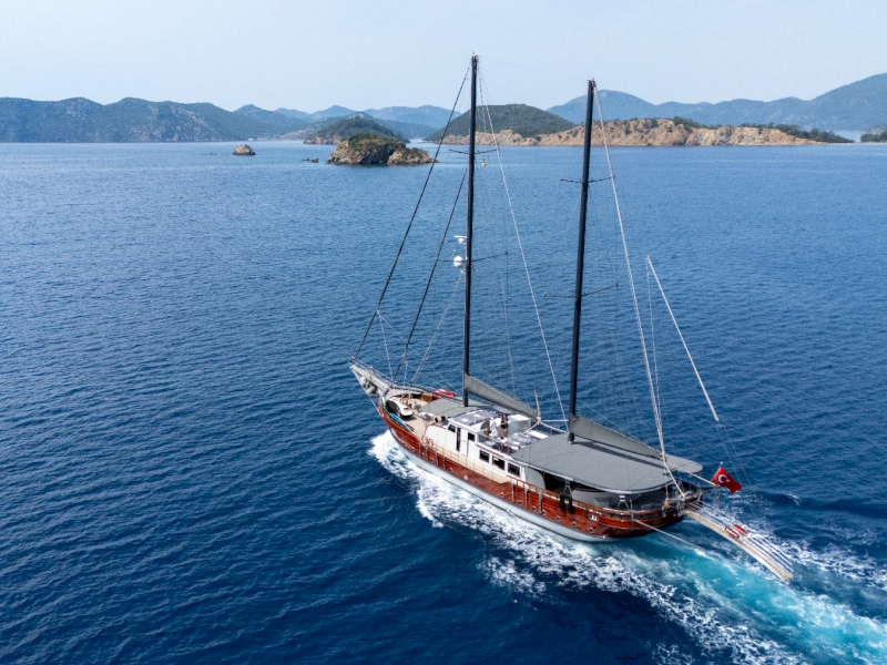 contact-yachts-berrak-su_0023