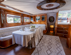 contact-yachts-berrak-su_0026