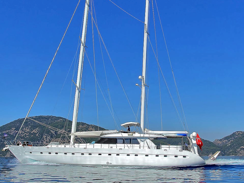 contact-yachts-angelo-2_0017