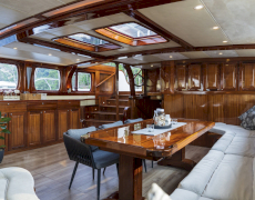 contact-yachts-nautilus_0012