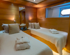 contact-yachts-panfeliss_0004